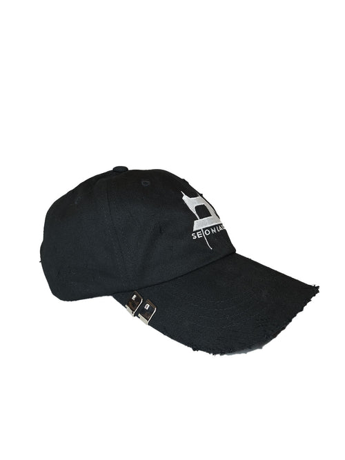 BROKEN NEEDLE HAT